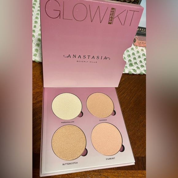 ANASTASIA BH- LOT, Foundation Powder lipstick Lashes Highlighters Brow kits - Picture 7 of 10